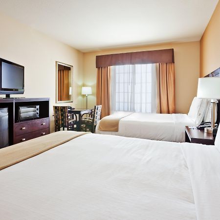 Holiday Inn Express & Suites Clovis By Ihg Exteriér fotografie