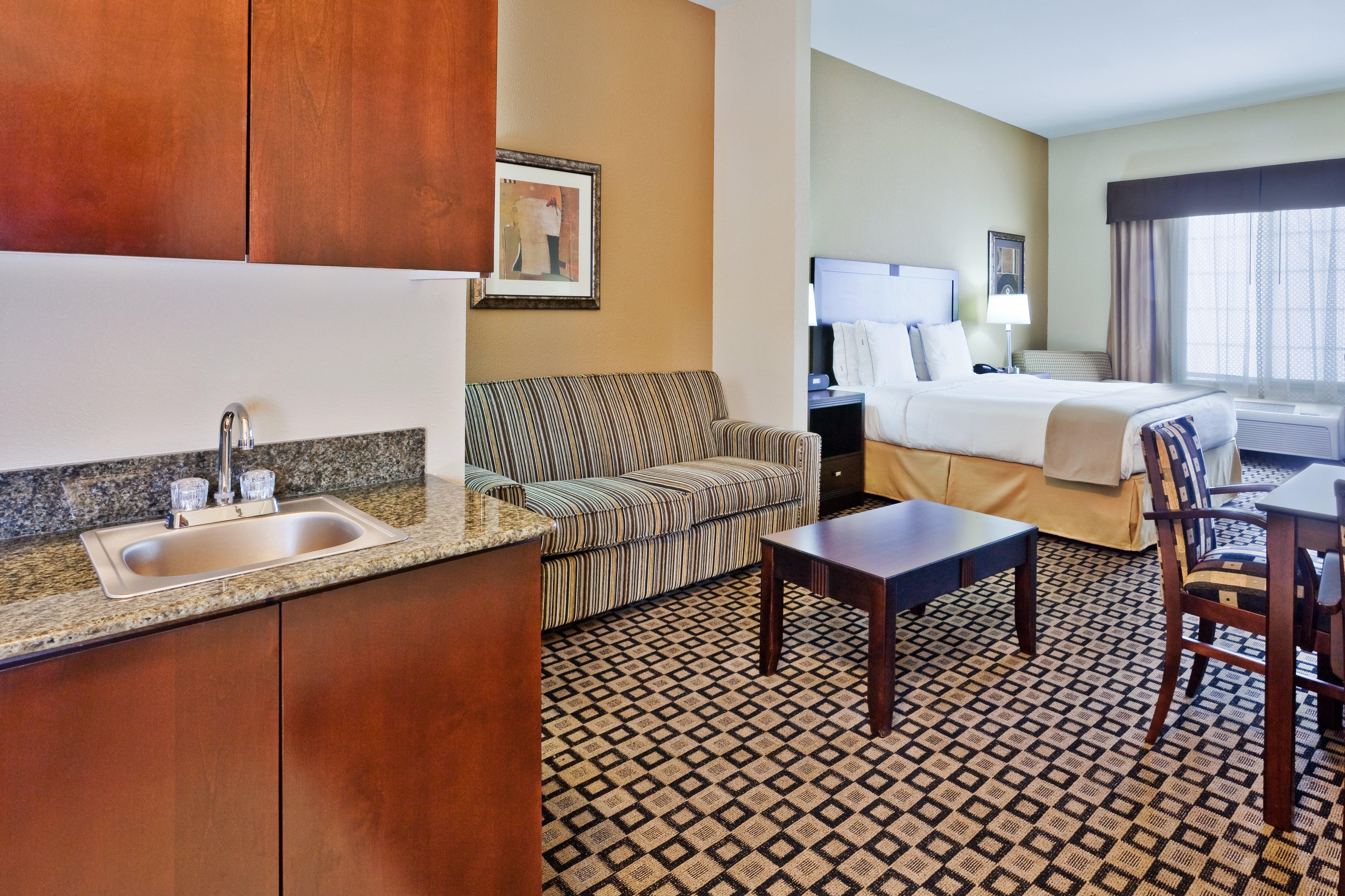 Holiday Inn Express & Suites Clovis By Ihg Exteriér fotografie