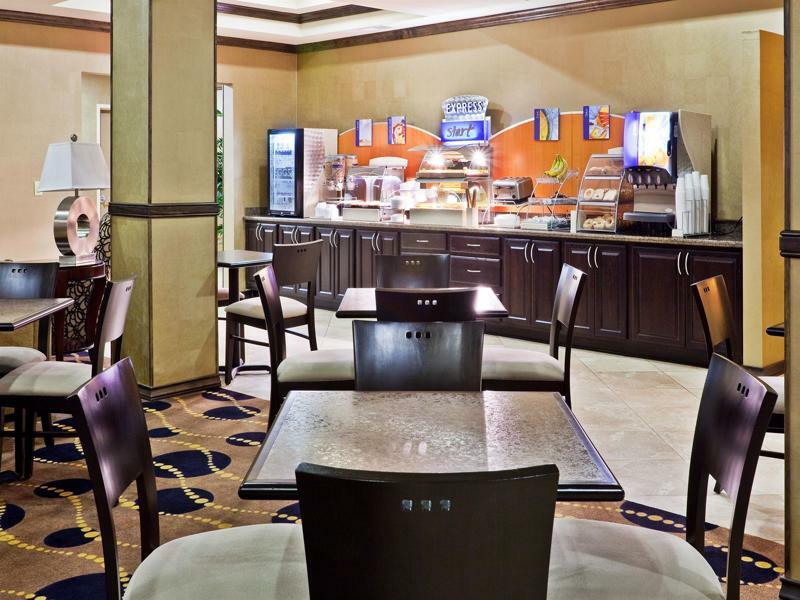 Holiday Inn Express & Suites Clovis By Ihg Exteriér fotografie